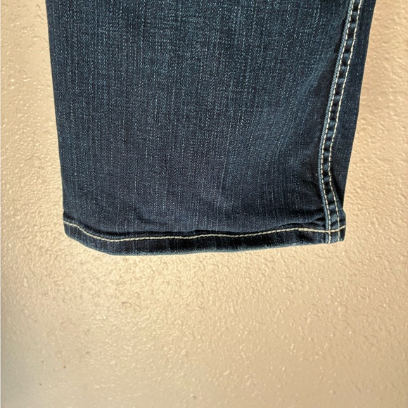 BKE Wendi Boot Cut Jeans - Picture 12 of 14